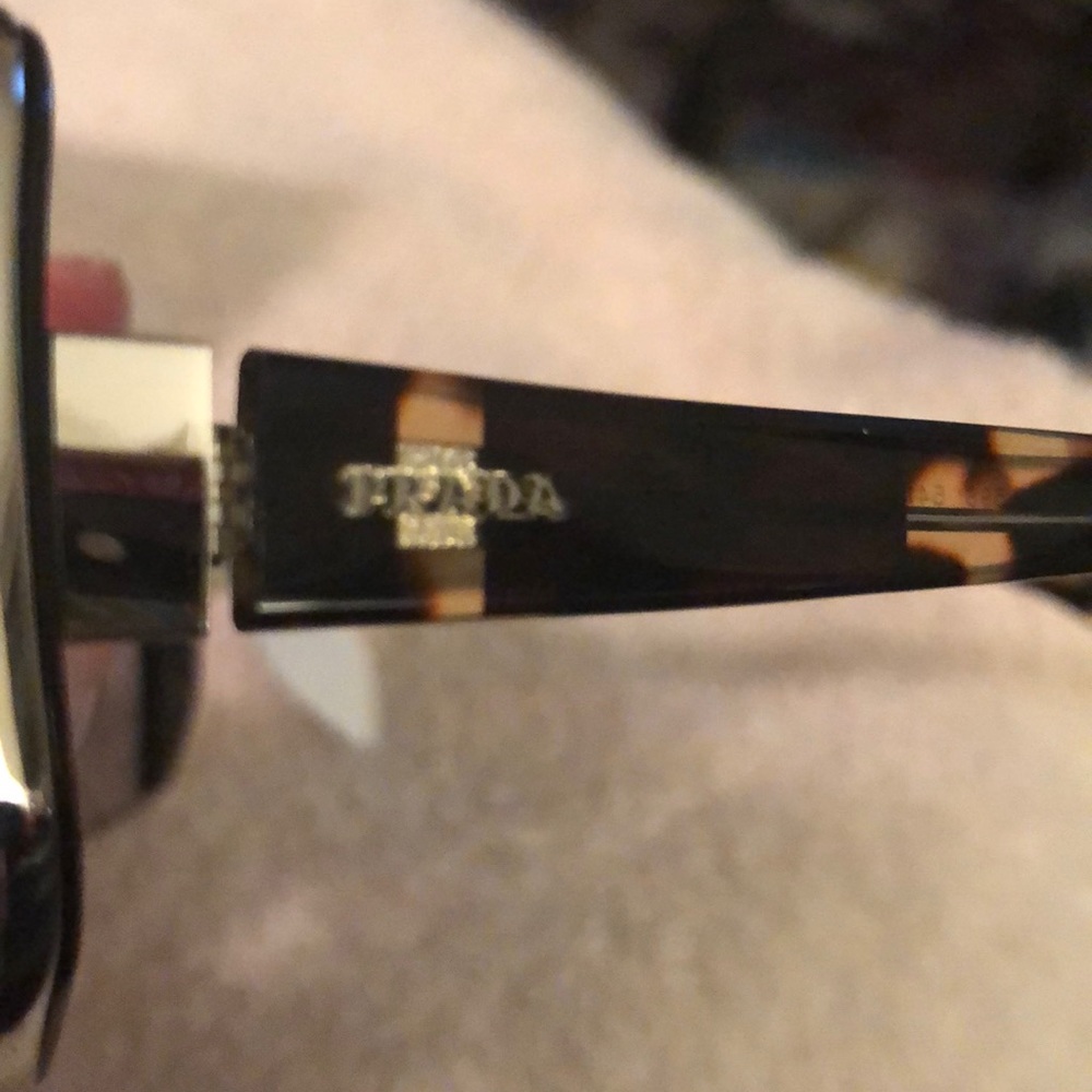 Prada rectangular sunglasses - Picture 7 of 10